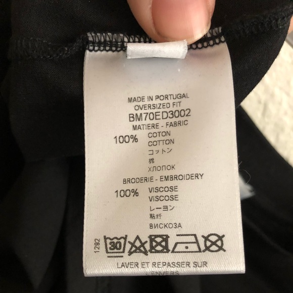 🚫Sold🚫 Givenchy Lion graphic oversized fit tee - Picture 5 of 6